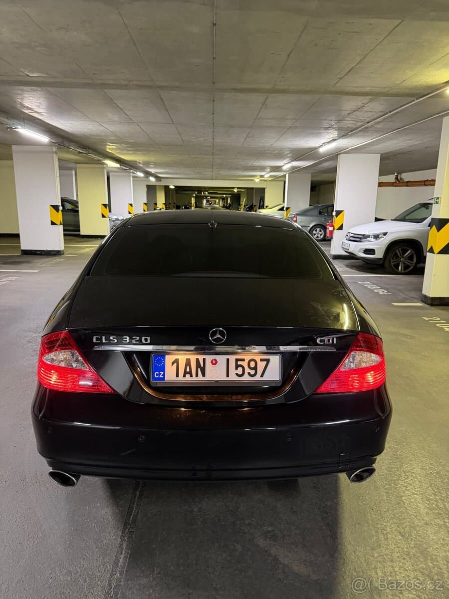 2006 Mercedes-Benz CLS - 2