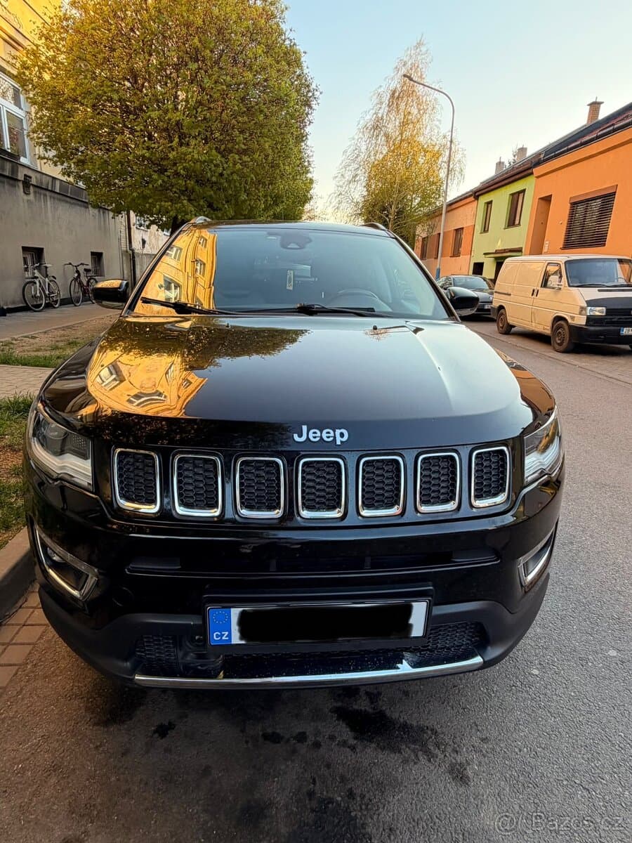 2018 Jeep COMPASS - 2