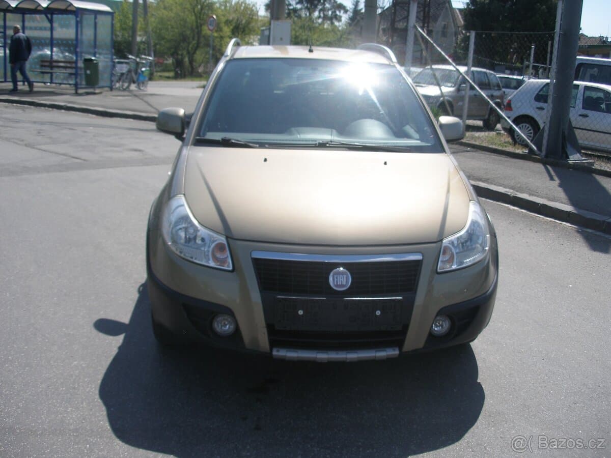 Fiat SEDICI - 2
