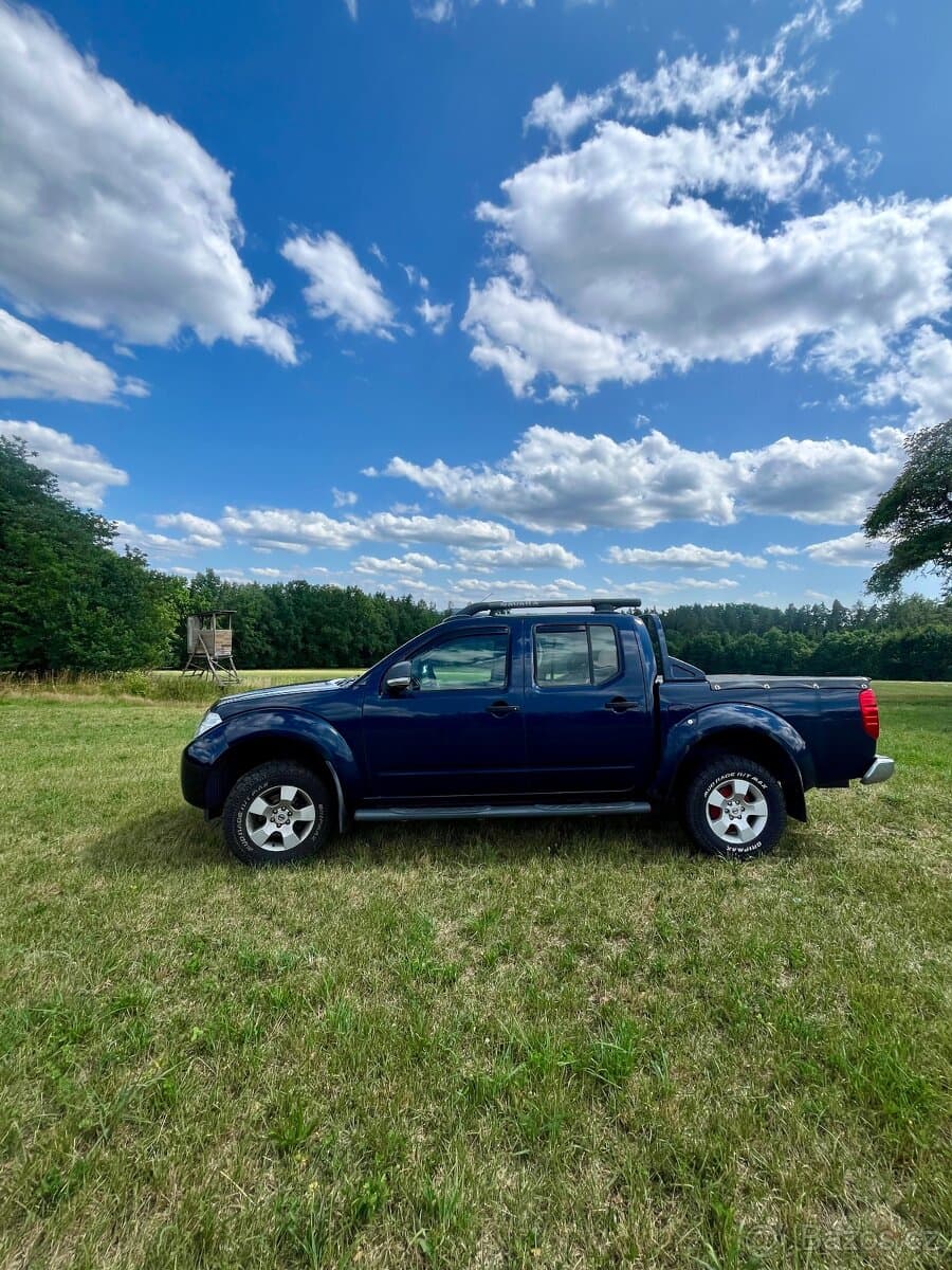 2012 Nissan NAVARA - 2