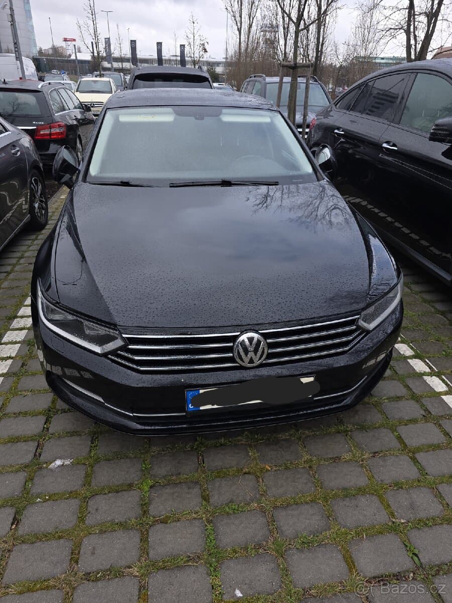 Volkswagen PASSAT - 2