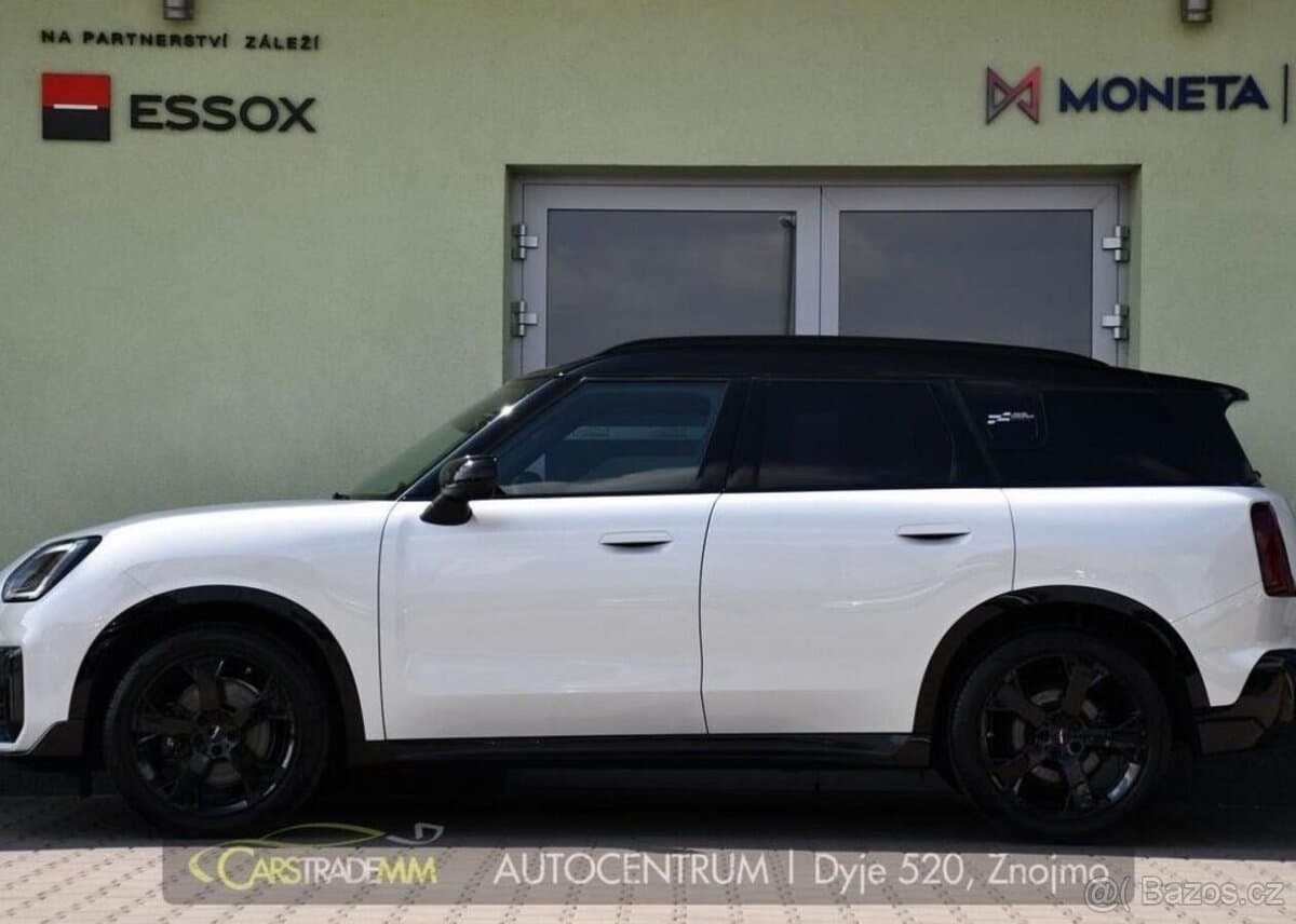 2024 Mini COUNTRYMAN - 2
