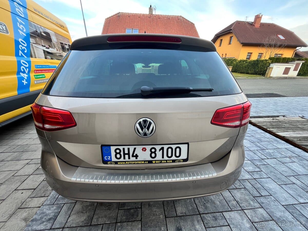 2016 Volkswagen PASSAT - 2
