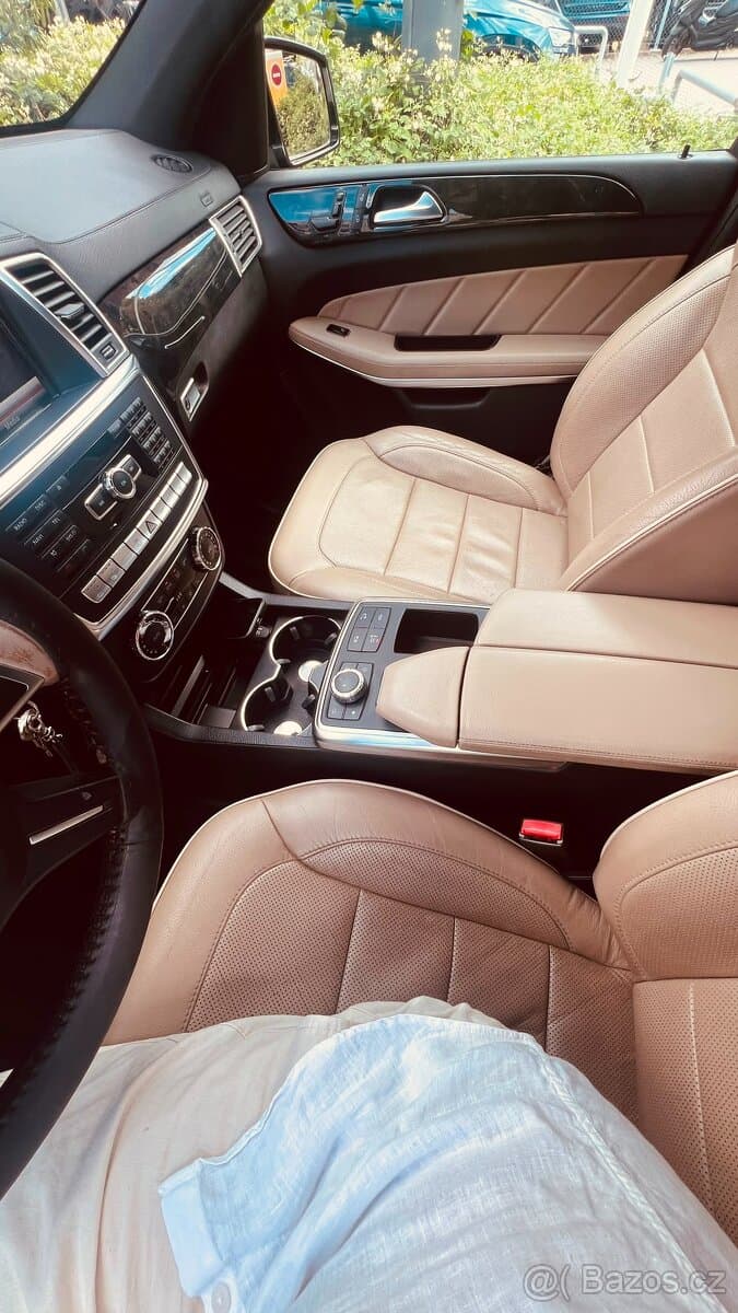 2013 Mercedes-Benz GL - 2