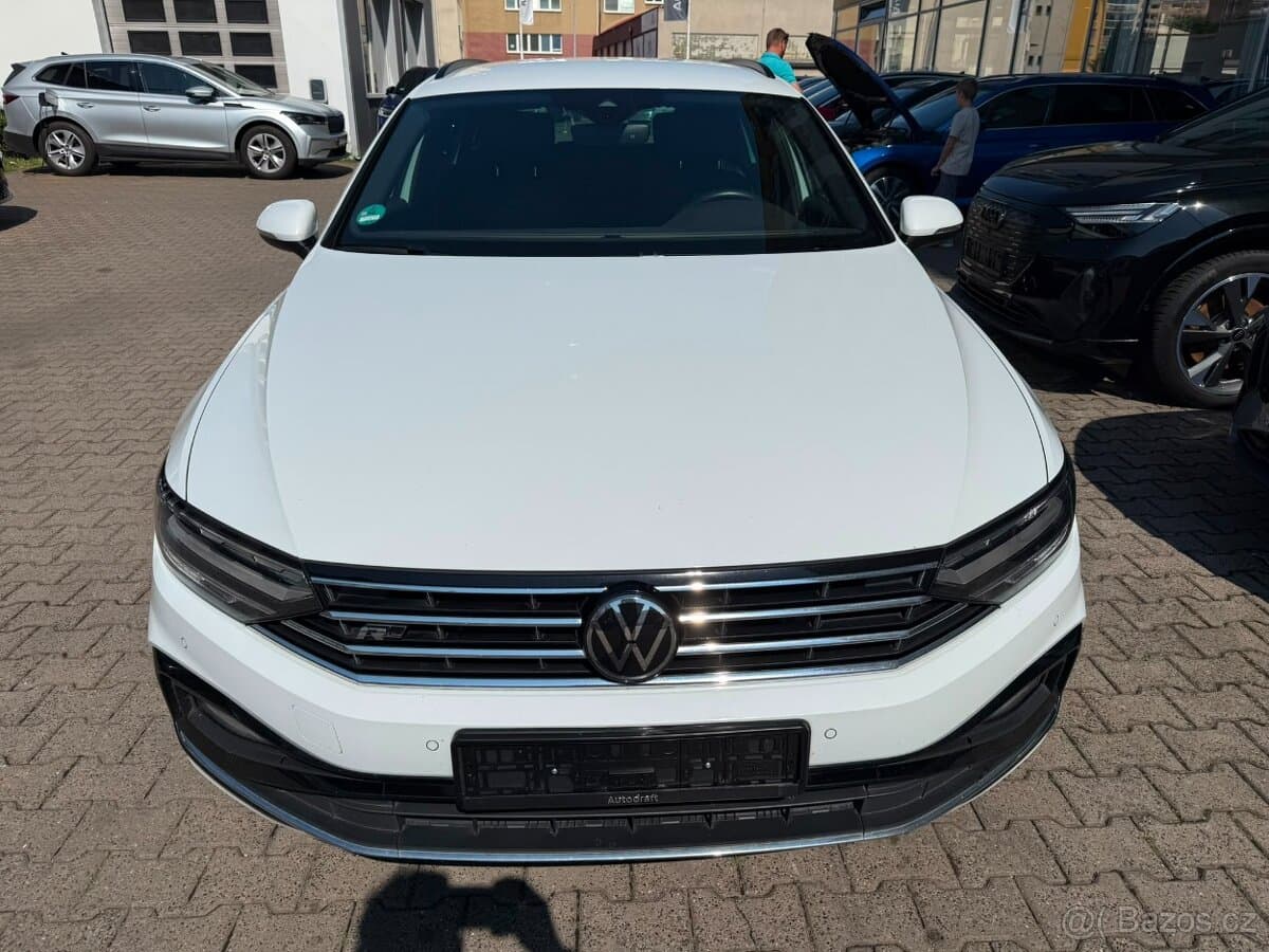 Volkswagen PASSAT - 2