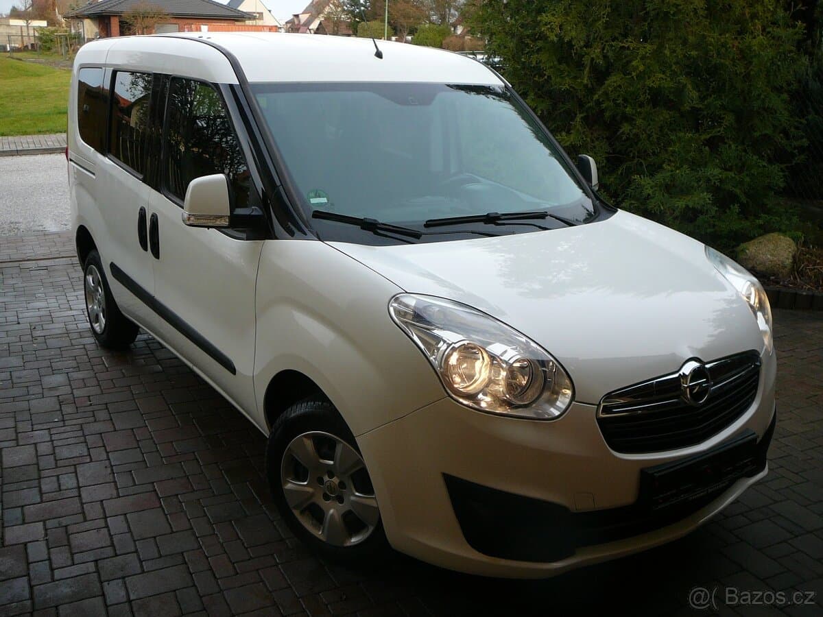 2017 Opel COMBO - 2