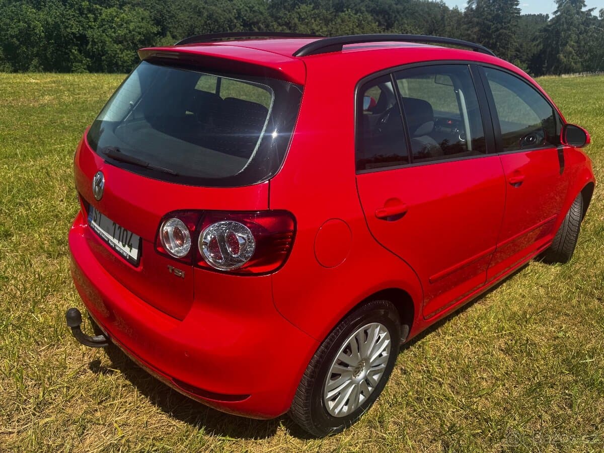 2010 Volkswagen GOLF - 2