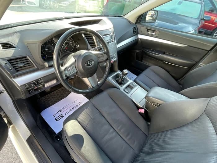 2010 Subaru LEGACY - 2