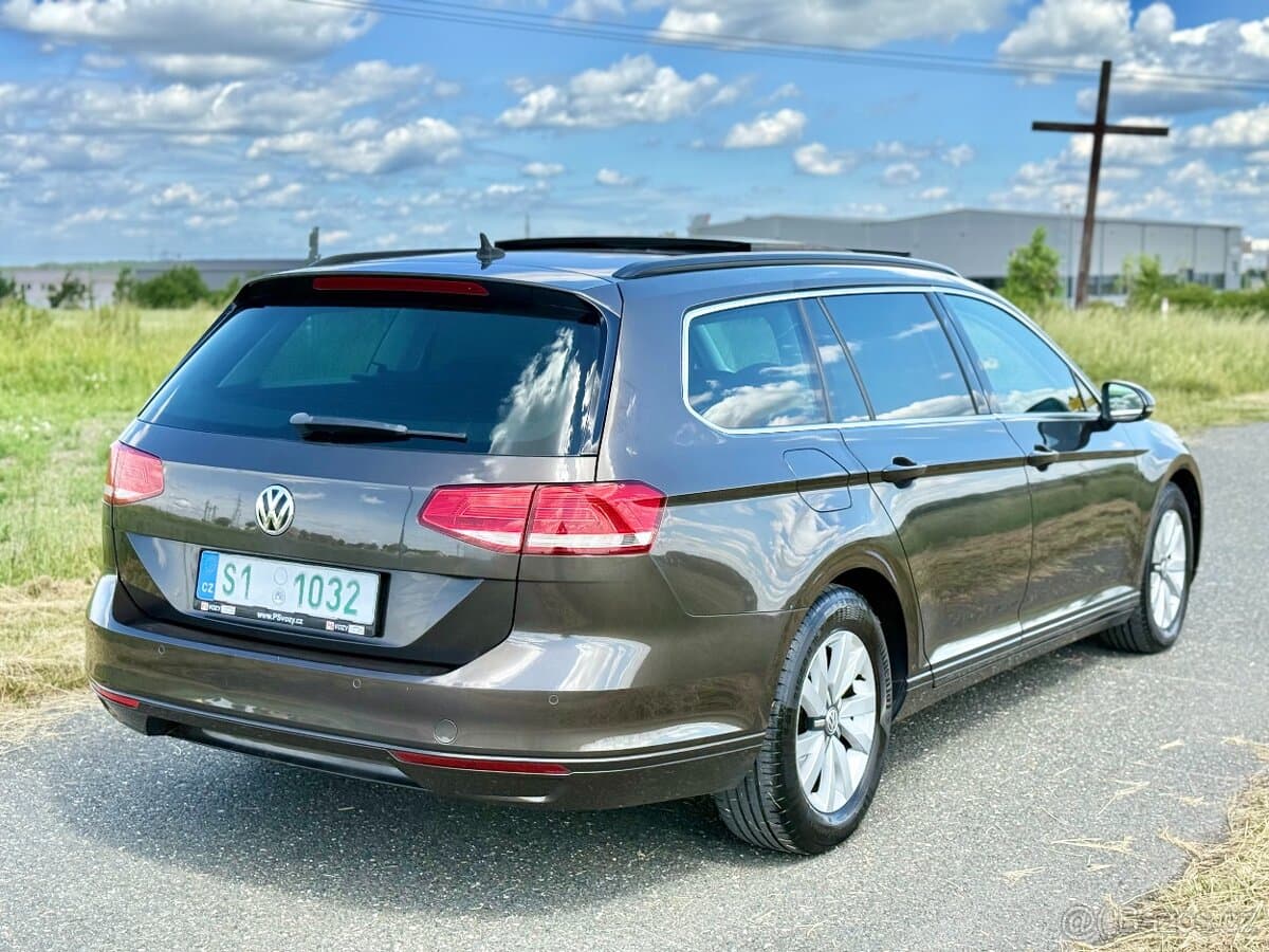 Volkswagen PASSAT - 2