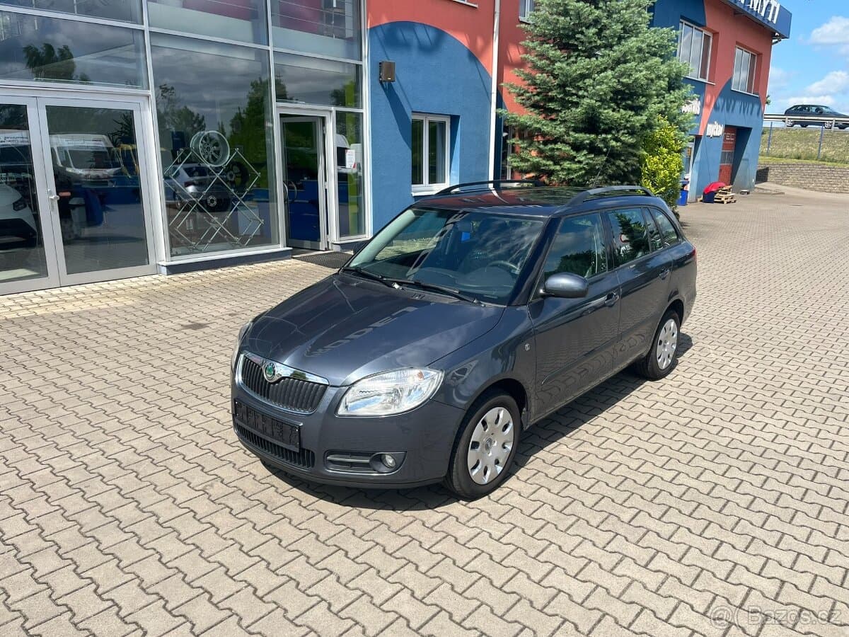2010 Škoda FABIA - 2