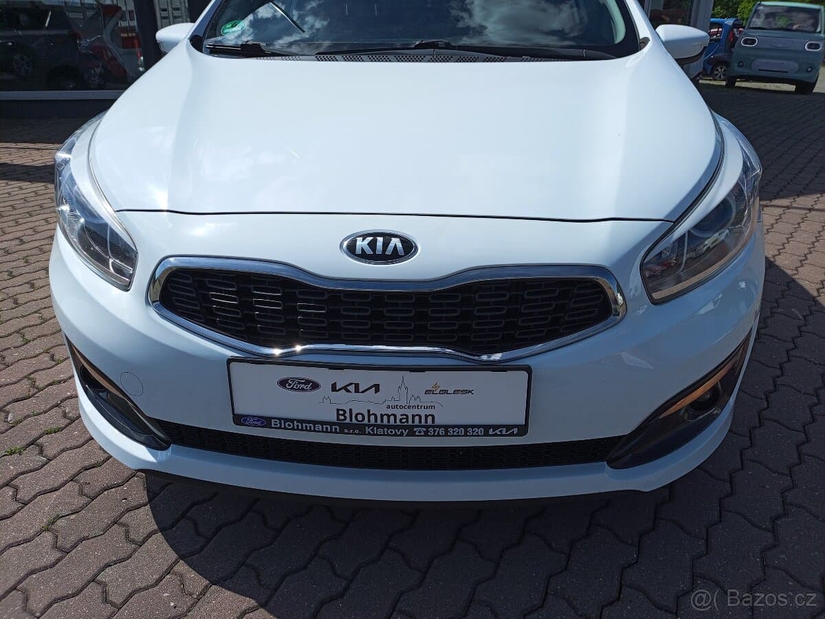 2017 Kia PROCEED - 2