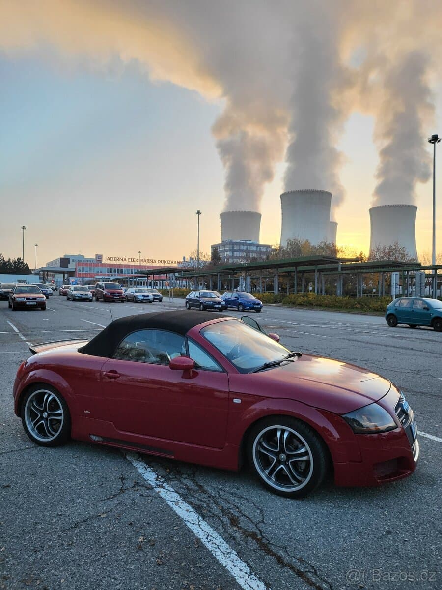 2000 Audi TT - 2