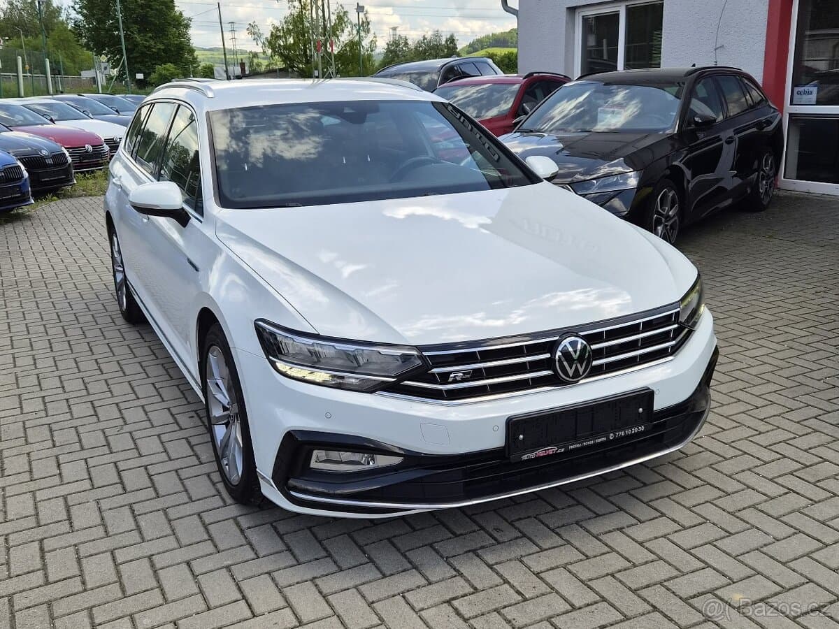 2020 Volkswagen PASSAT - 2