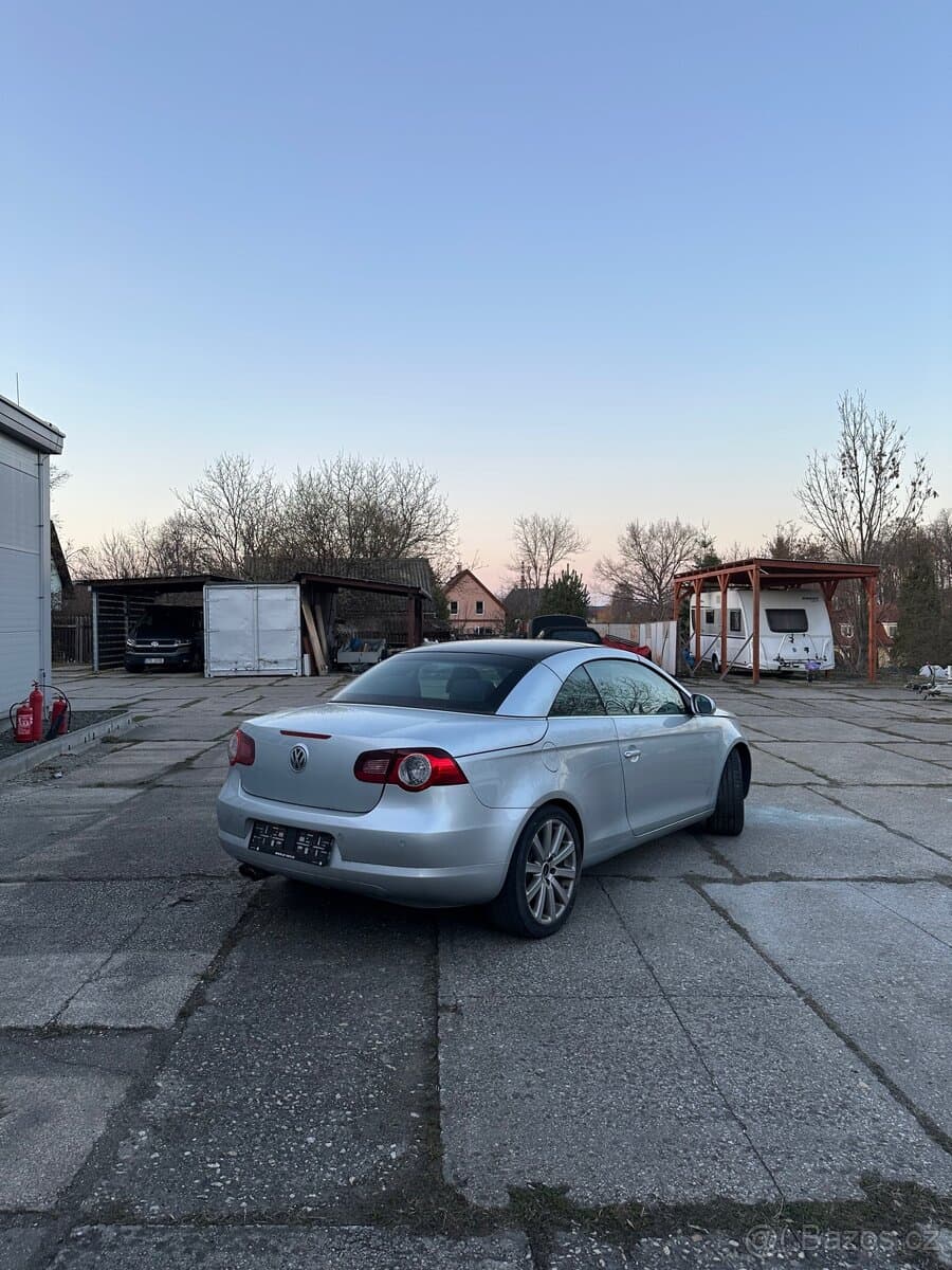 Volkswagen EOS - 2