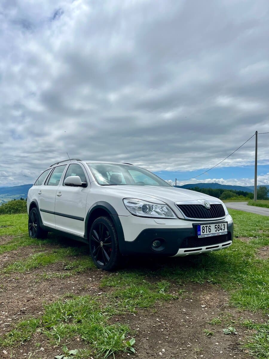 Škoda OCTAVIA - 2