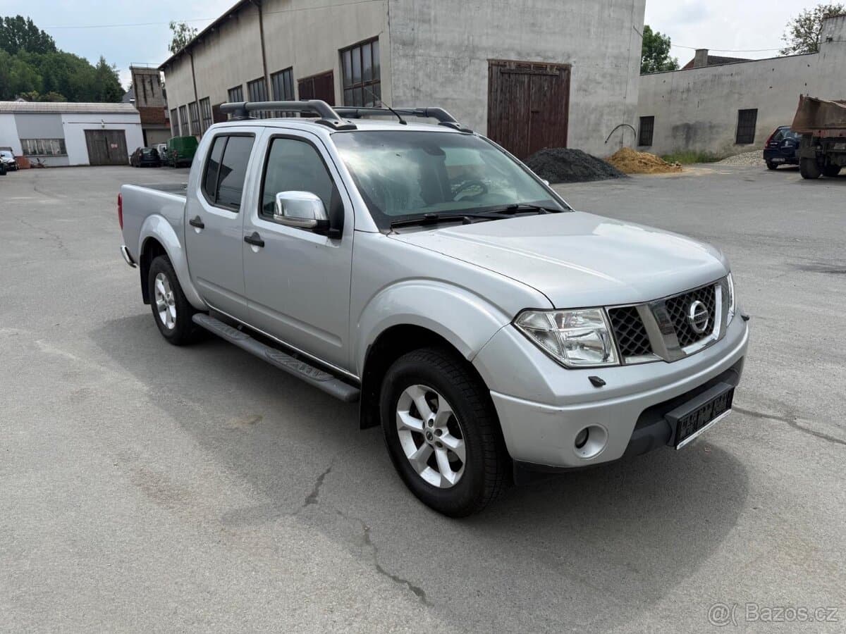 2009 Nissan NAVARA - 2