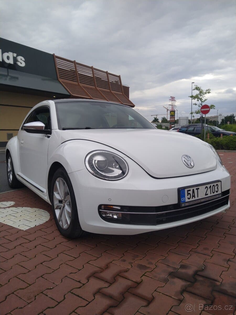 2016 Volkswagen BEETLE - 2