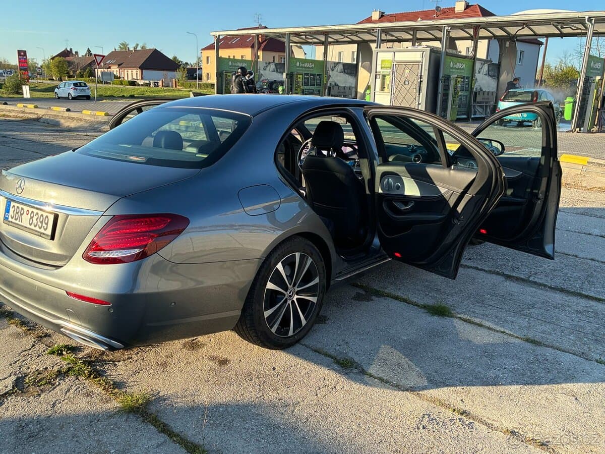 2017 Mercedes-Benz OSTATNÍ - 2
