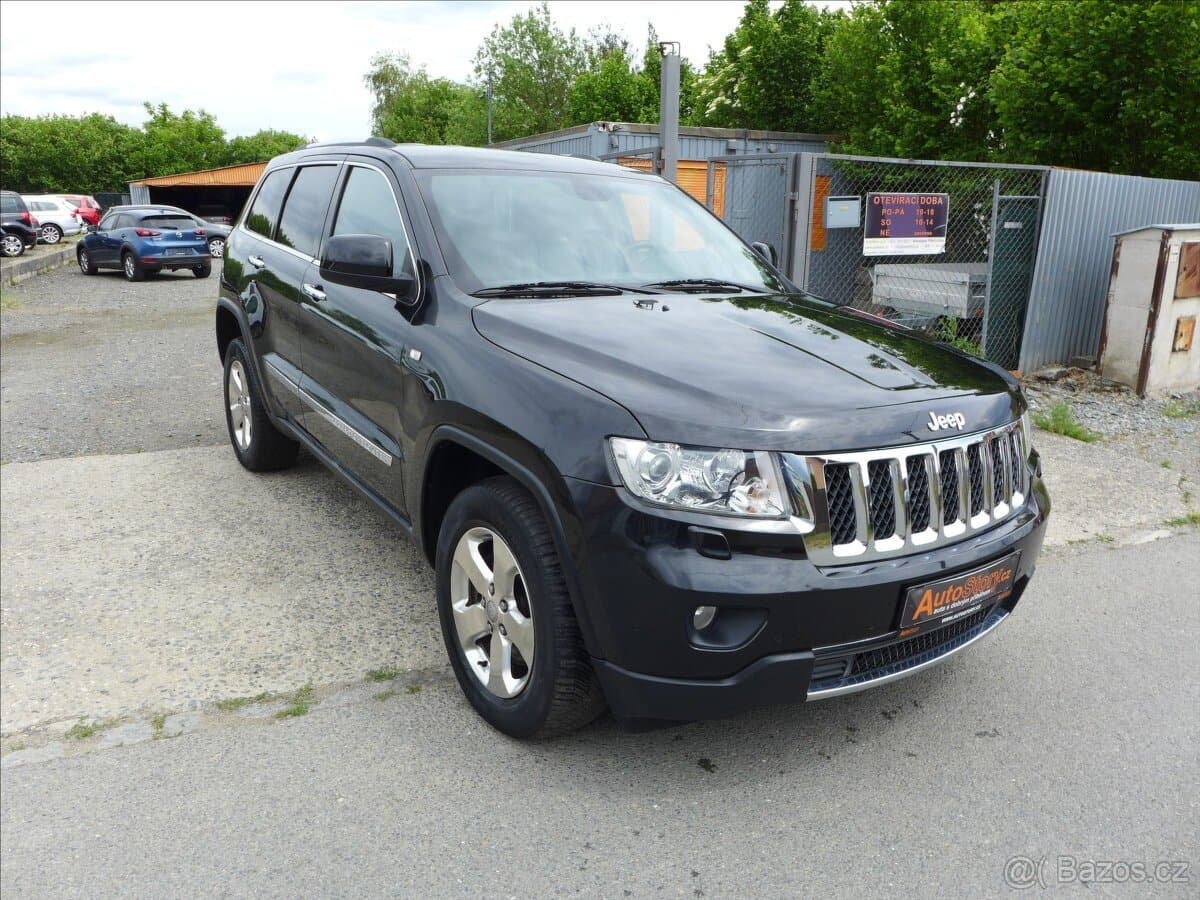 2013 Jeep CHEROKEE - 2