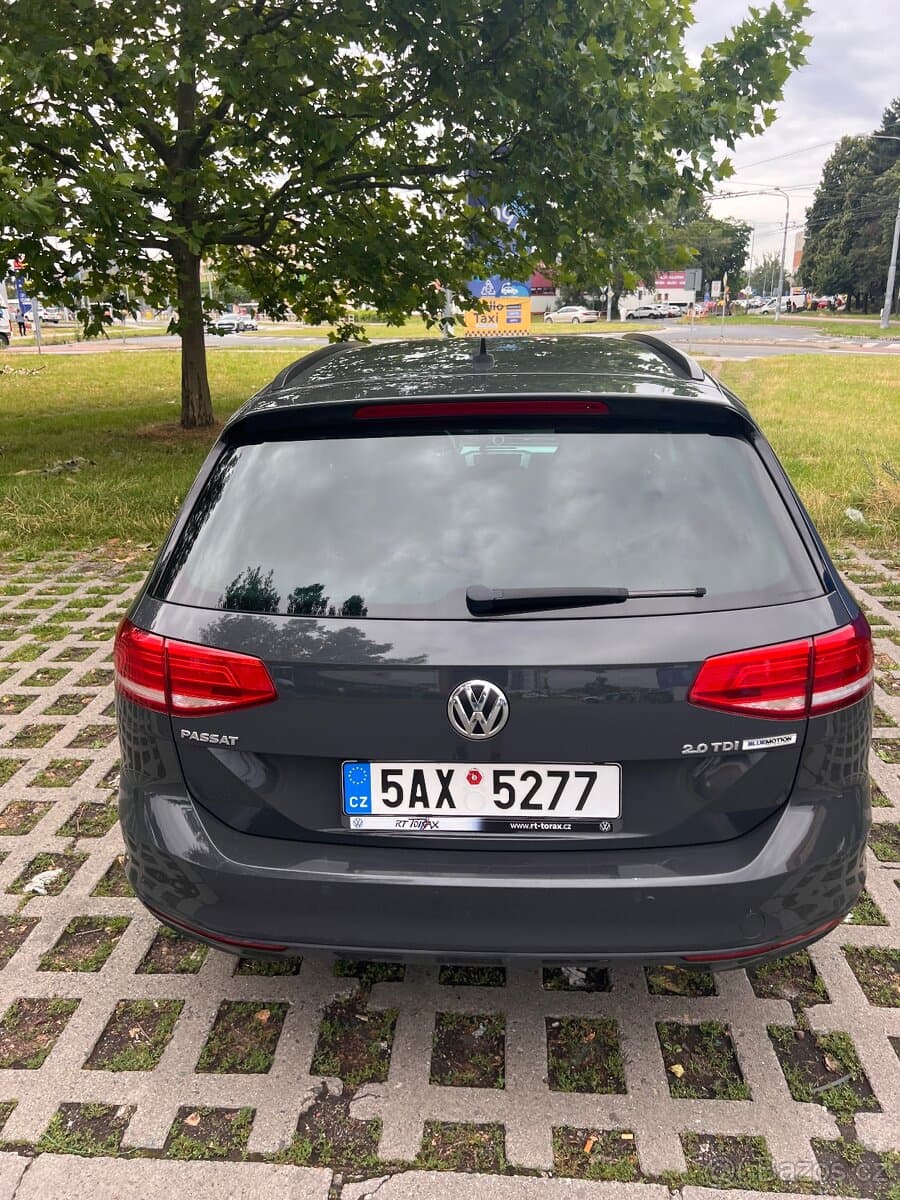 Volkswagen PASSAT - 2