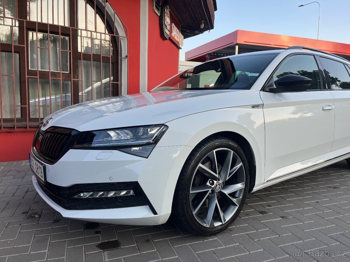 2022 Škoda SUPERB - 2