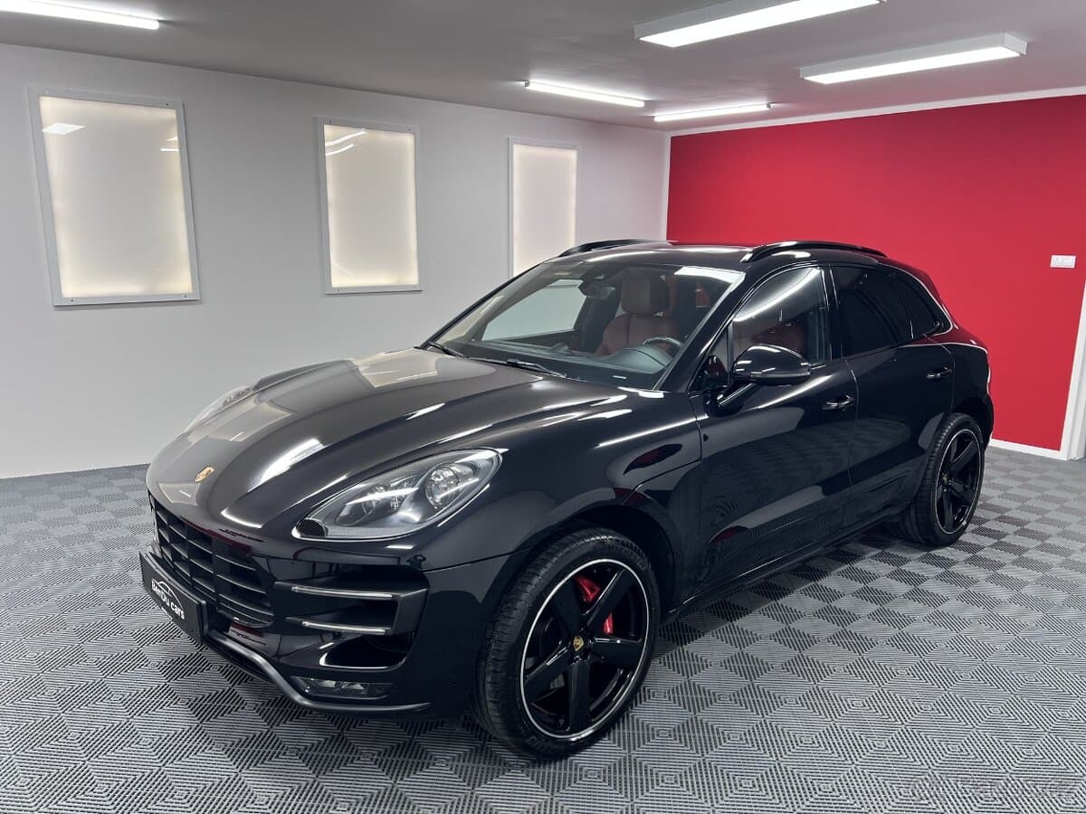 2015 Porsche MACAN - 2