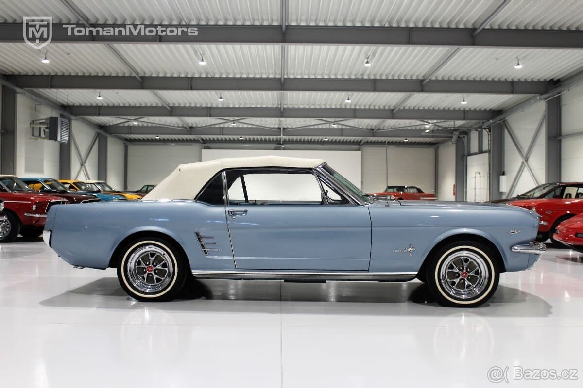 1966 Ford MUSTANG - 2