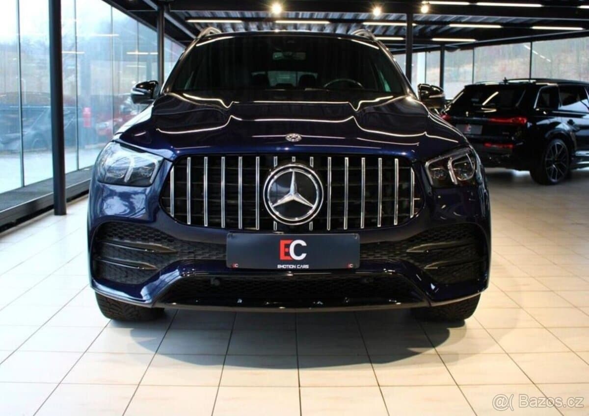 2020 Mercedes-Benz GL - 2