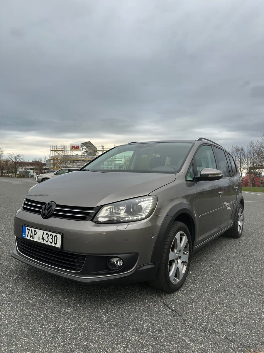 2011 Volkswagen TOURAN - 2
