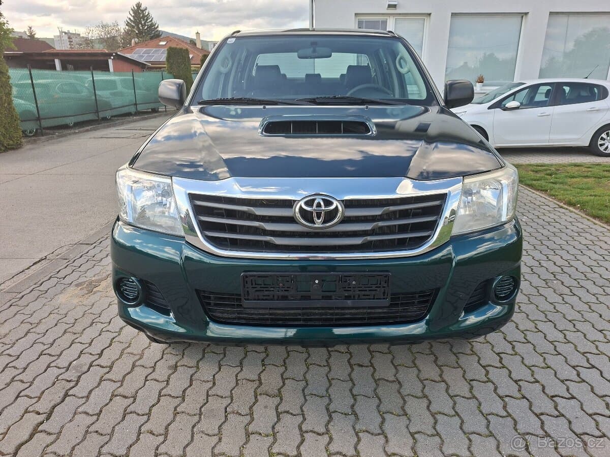 2015 Toyota HILUX - 2