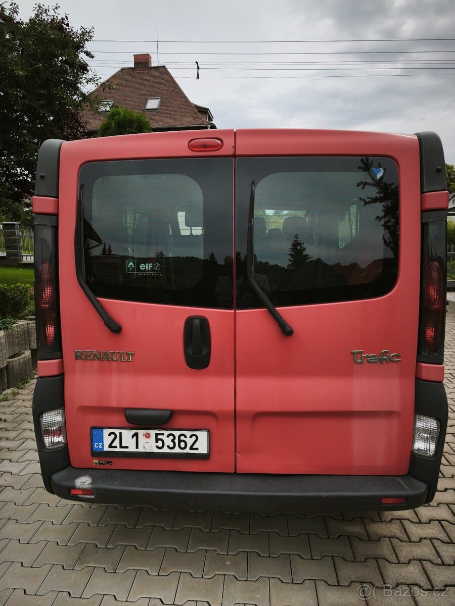 2005 Renault TRAFIC - 2