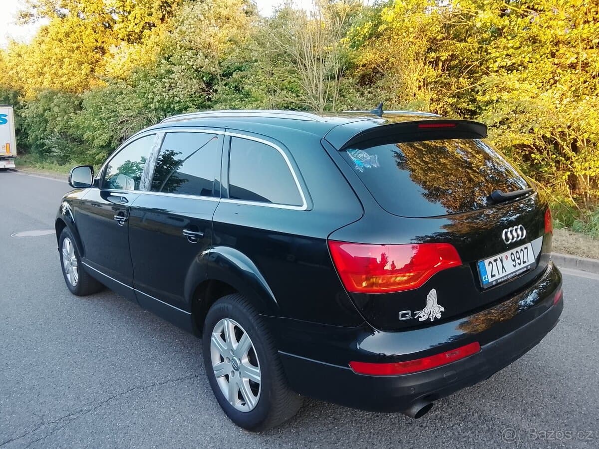 Audi Q7 - 2