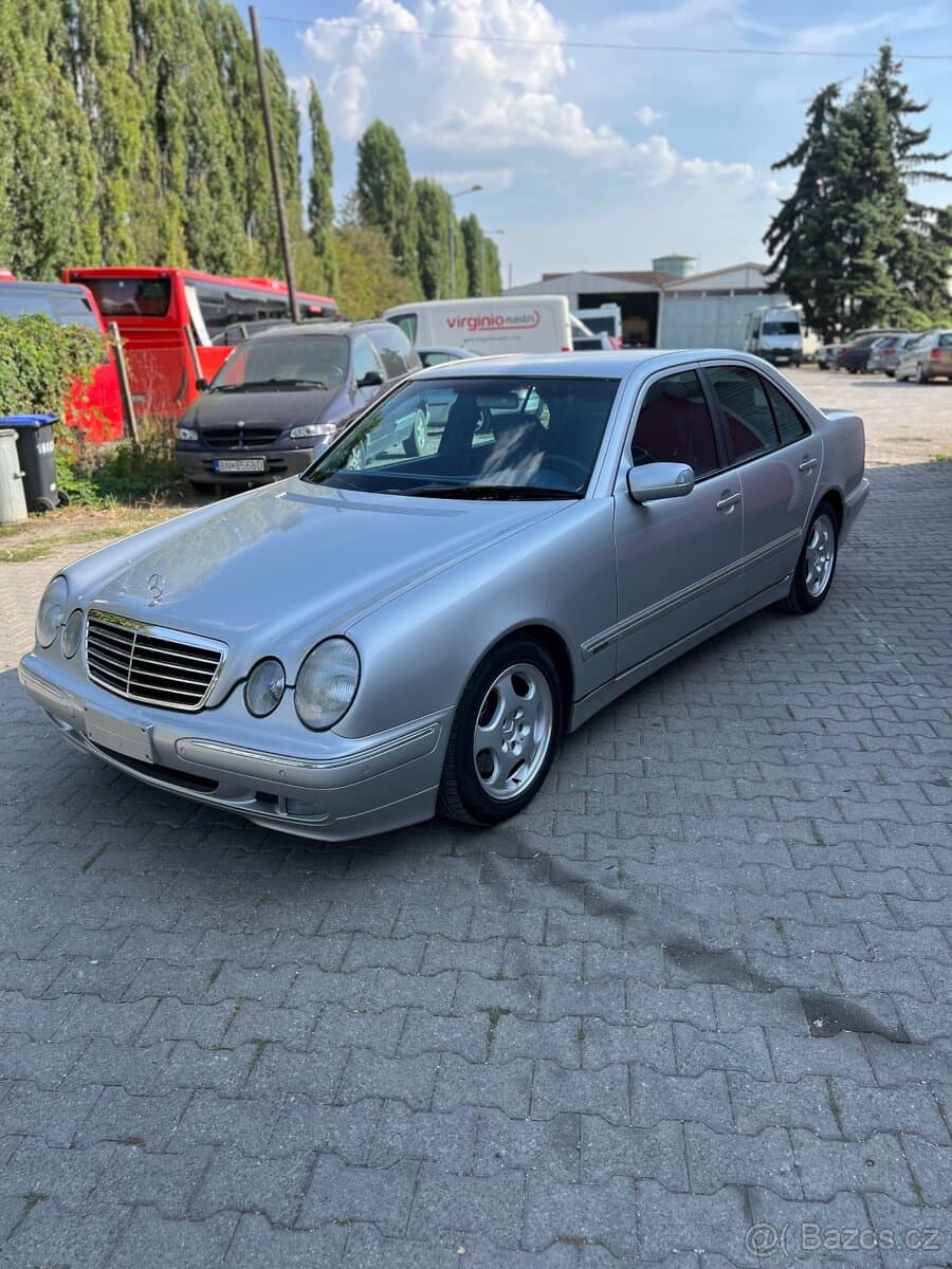 2000 Mercedes-Benz OSTATNÍ - 2