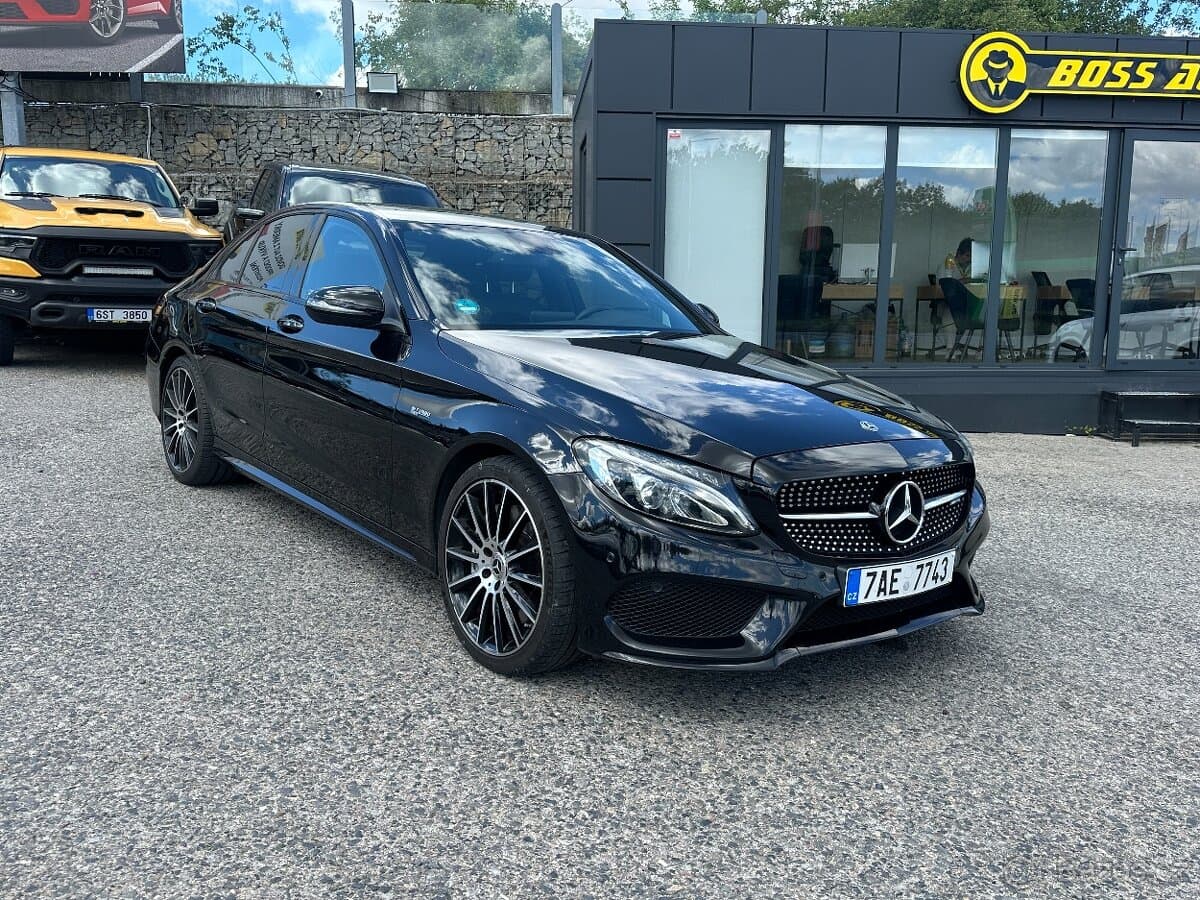 2018 Mercedes-Benz OSTATNÍ - 2