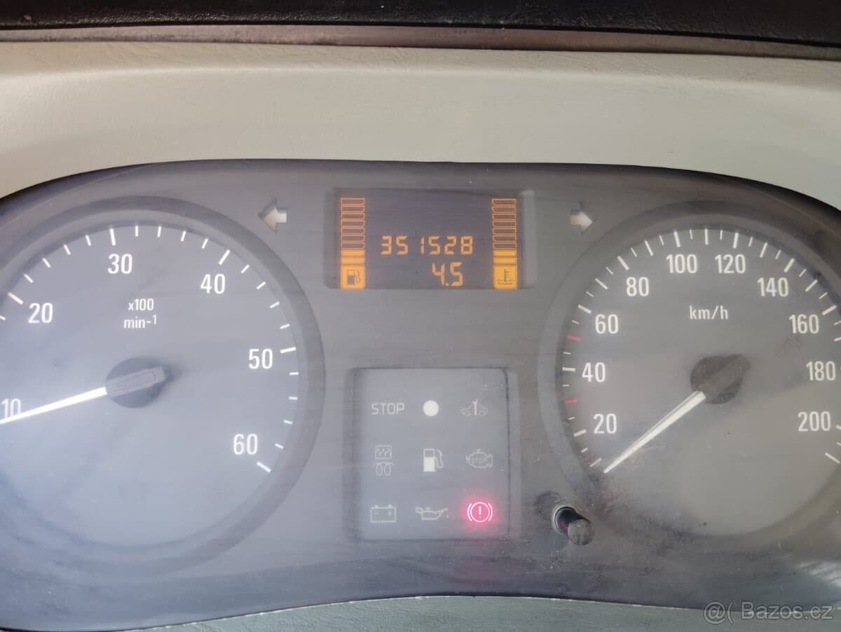 2005 Opel VIVARO - 2