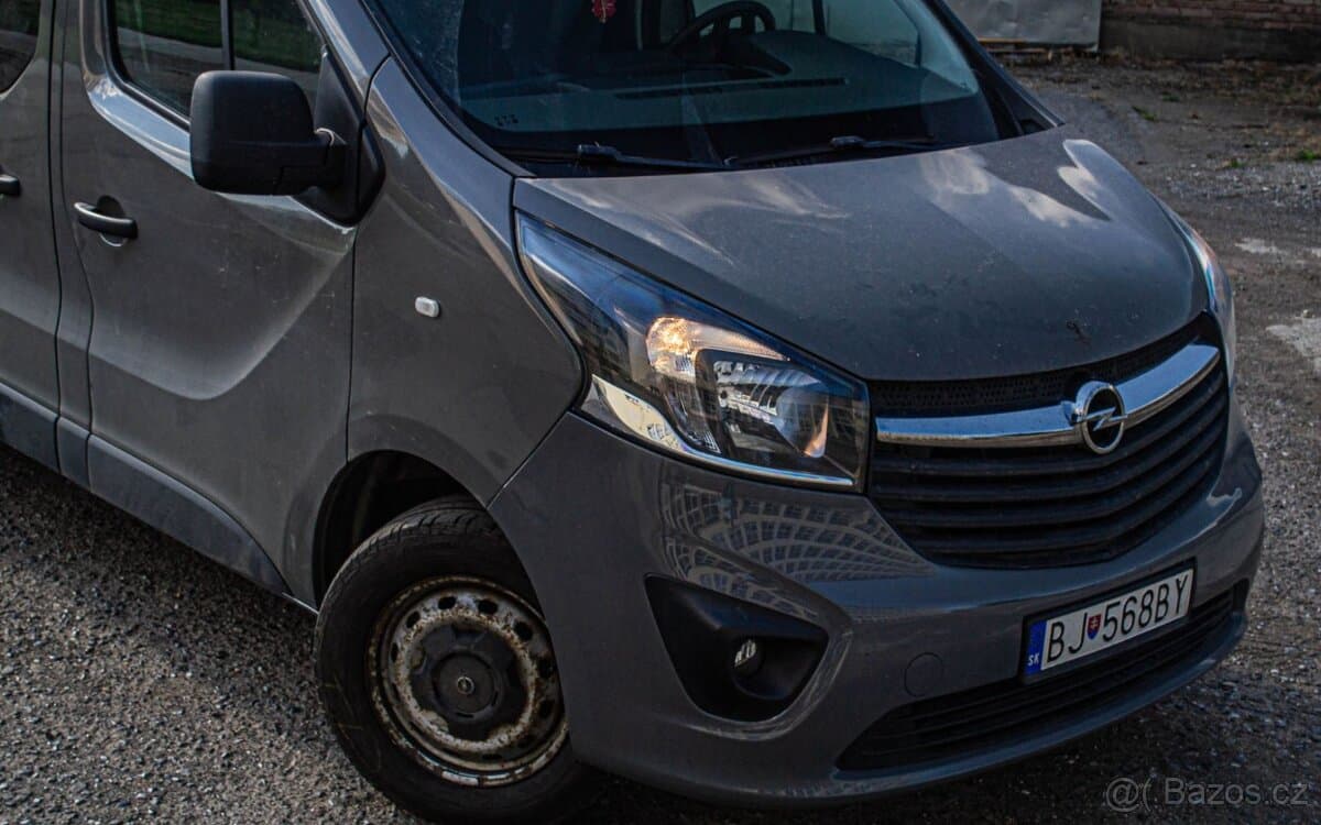 2015 Opel VIVARO - 2