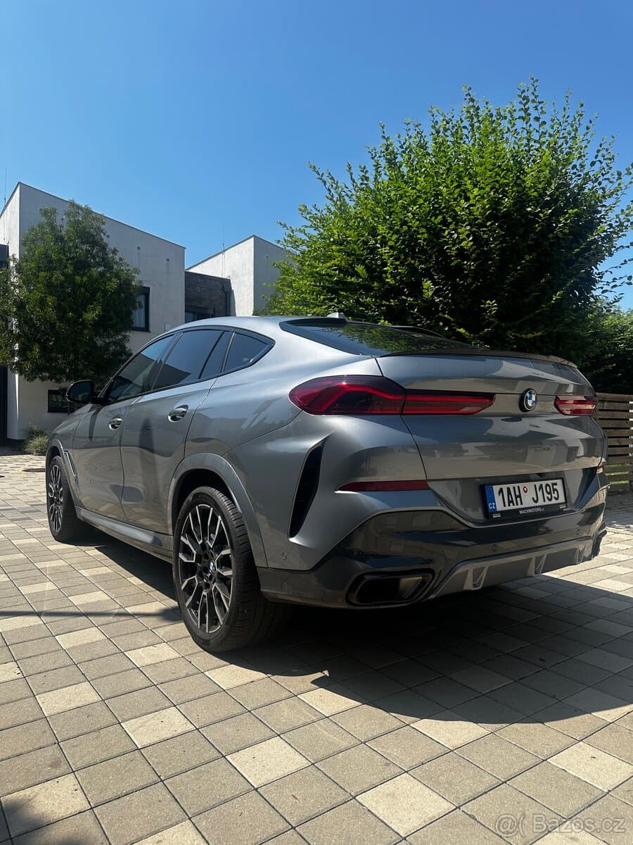 2023 BMW X6 - 2