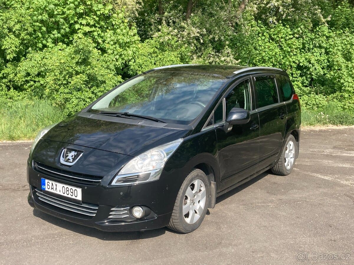 2012 Peugeot 5008 - 2
