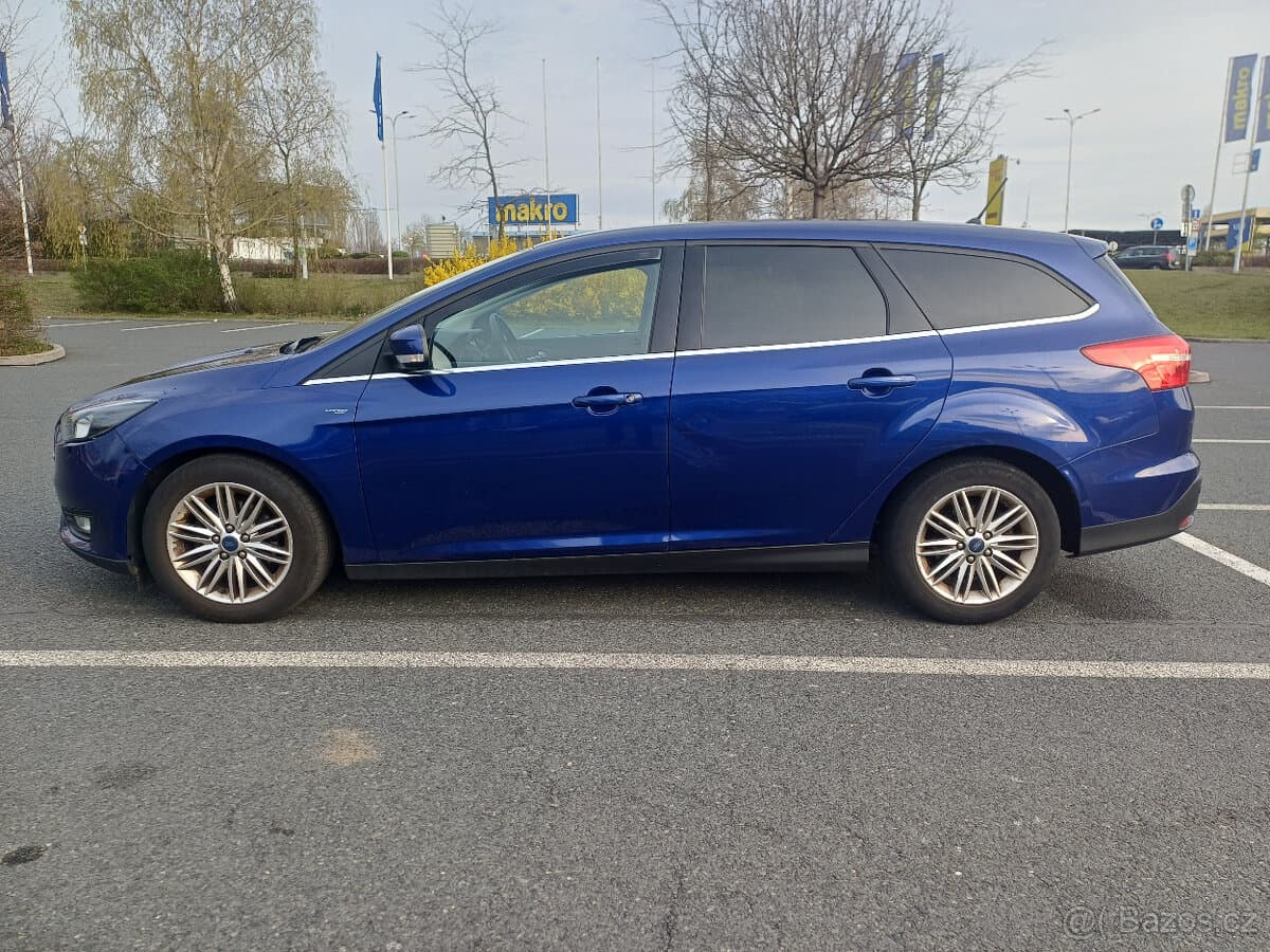 2017 Ford FOCUS - 2