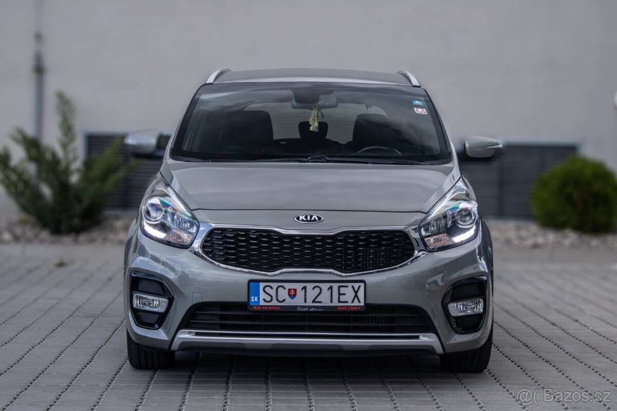 2018 Kia CARENS - 2