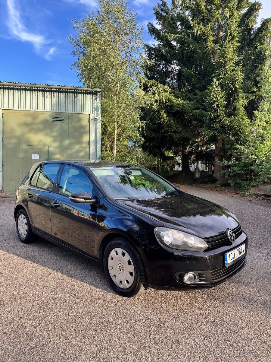 2010 Volkswagen GOLF - 2