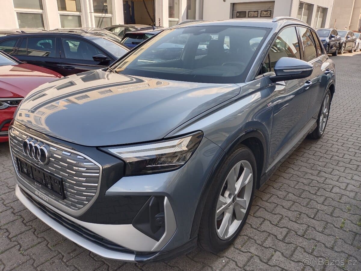 2022 Audi Q4 - 2