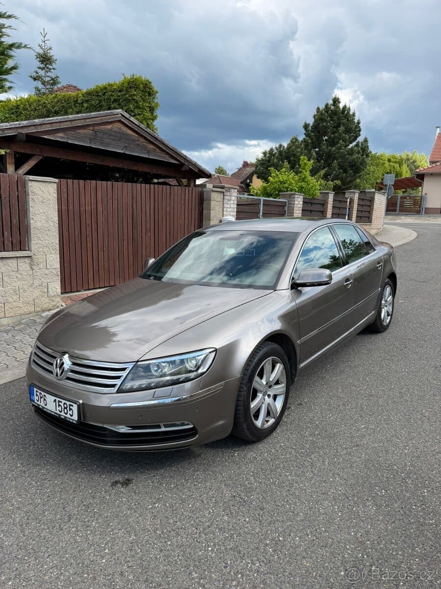 2012 Volkswagen PHAETON - 2