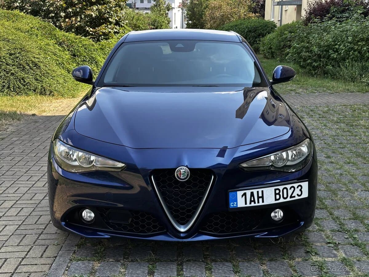 Alfa Romeo GIULIA - 2