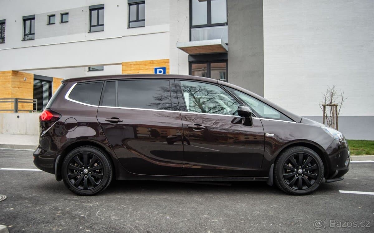 2015 Opel ZAFIRA - 2