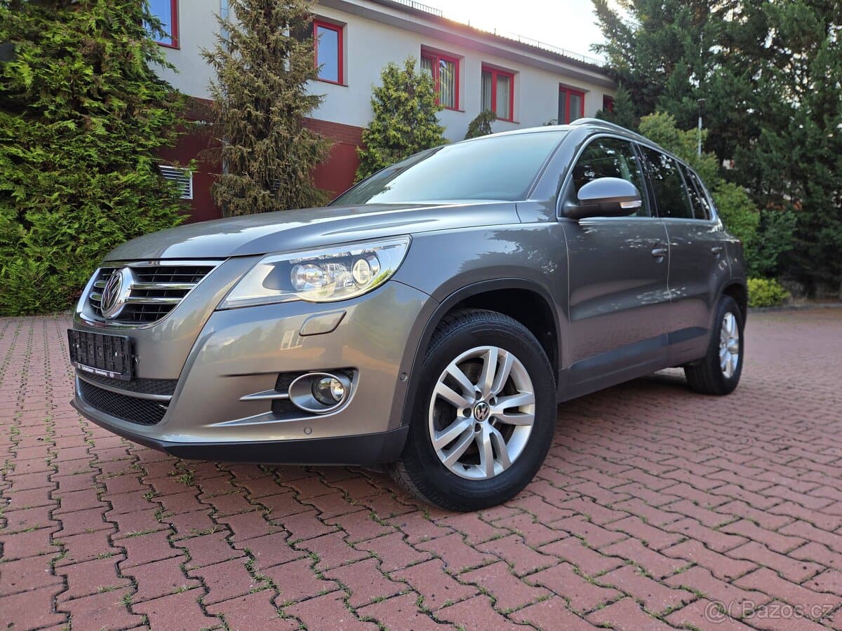 2009 Volkswagen TIGUAN - 2