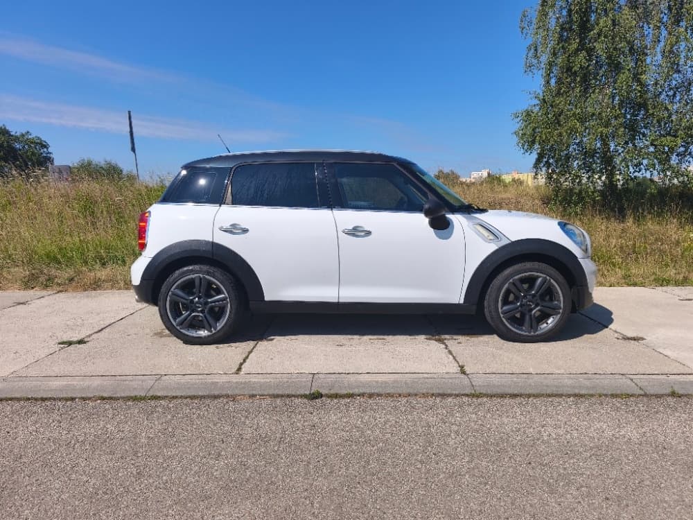 2014 Mini COUNTRYMAN - 2