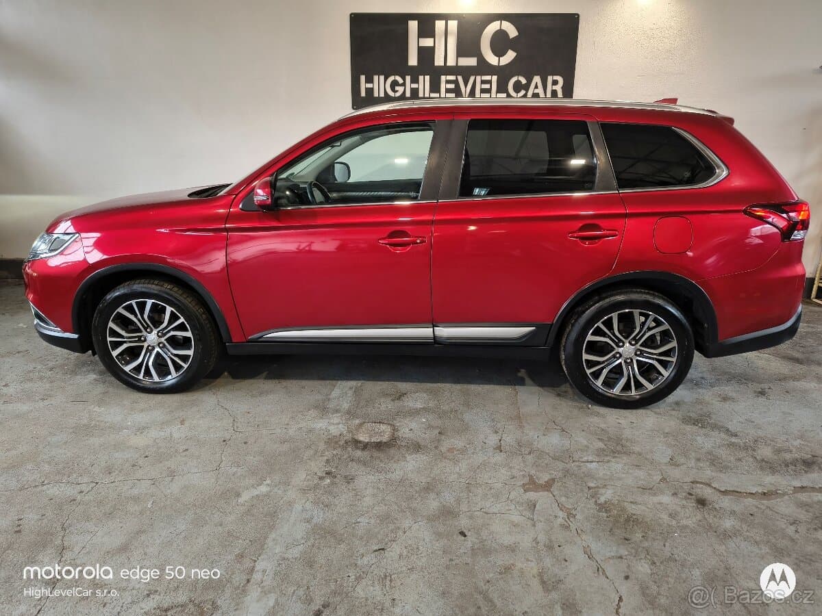 2017 Mitsubishi OUTLANDER - 2