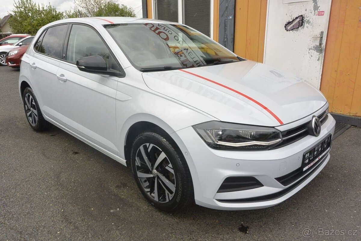 2017 Volkswagen POLO - 2