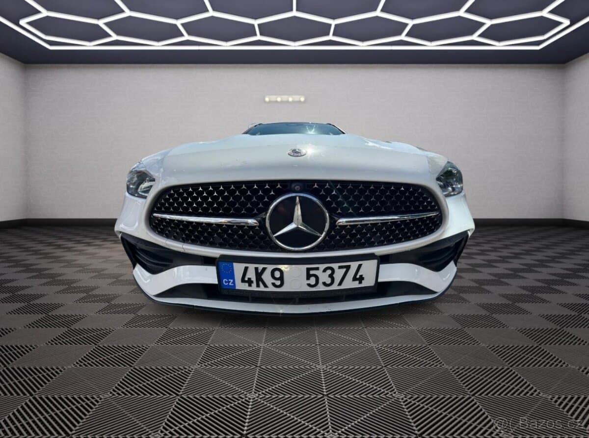 2021 Mercedes-Benz OSTATNÍ - 2